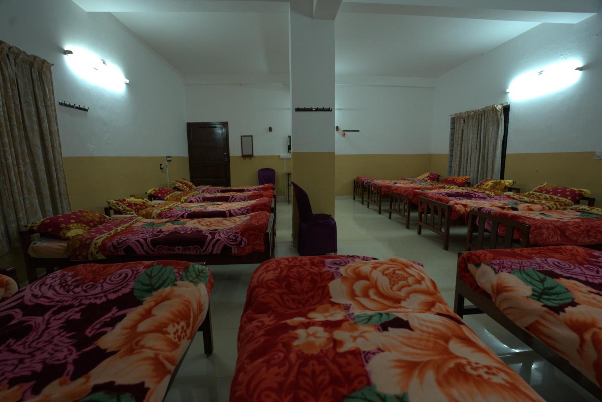 Hotel Ac Mist Munnar Exterior foto